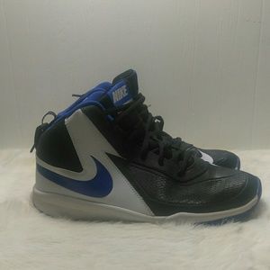 Nike youth sneakers